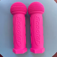 Свежий розовый скутер2