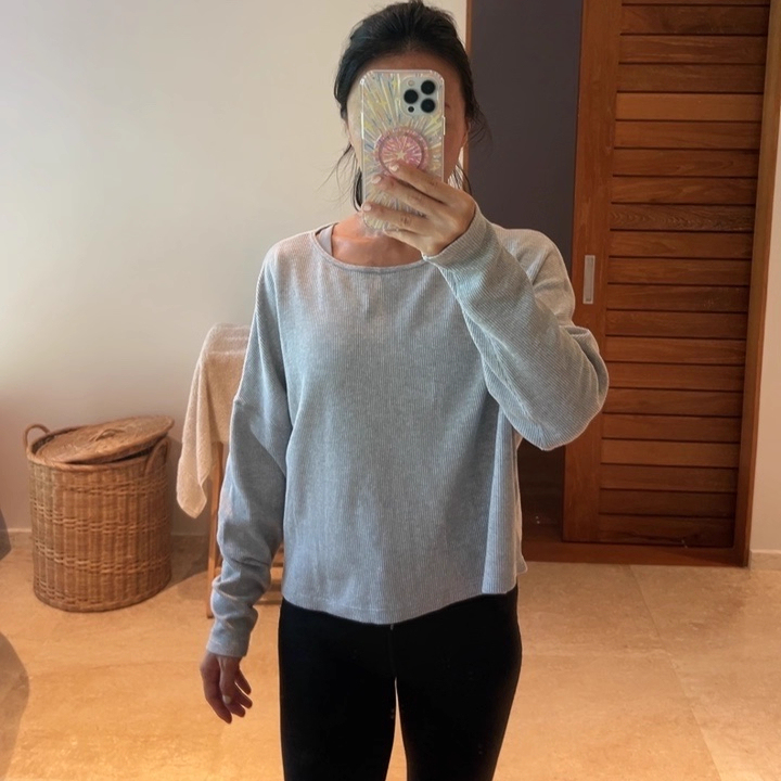 Vietnamese-Made In-Stock V Brand Women's Casual Long-Sleeve Pullover T-Shirt Fitness Outdoor Top Vw1047