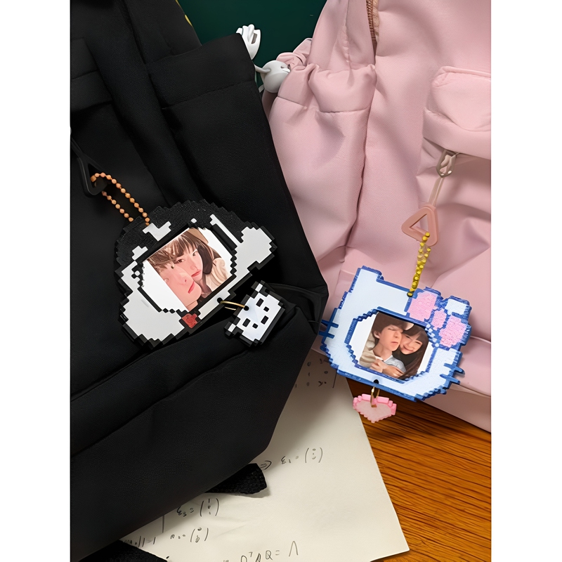 [Can Hold Photos] Kt Photo Frame 3D Printed Pendant Cute Creative Hello Kitty Crayon Shin-Chan Photo Album Keychain