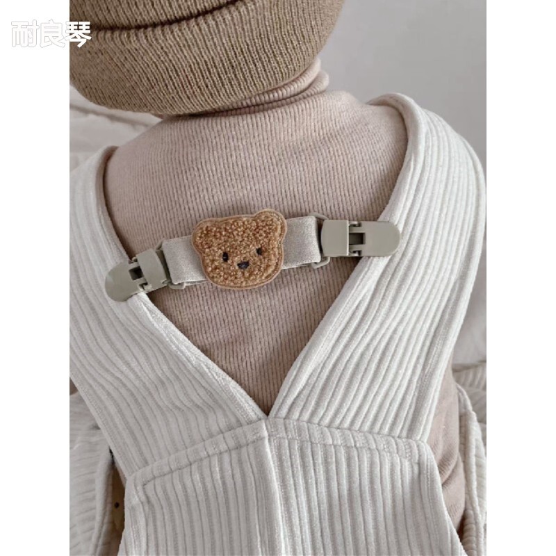 INS style children's bear strap clip baby overalls anti-drop shoulder artifact saliva towel clip fixer anti-slip shoulder