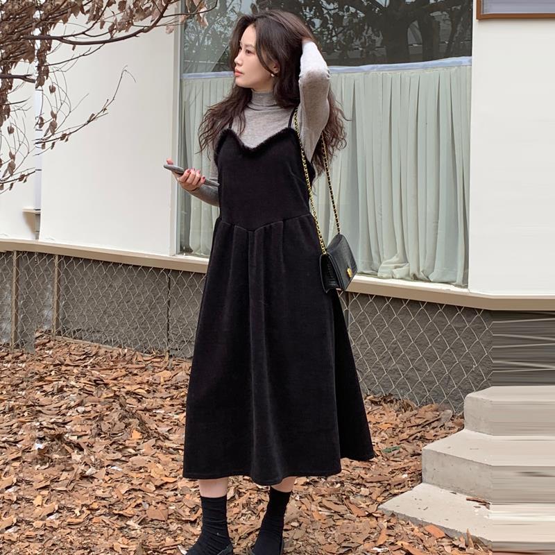 Korean version for small crowdfall Winter V neckline light core suede sling with dress inside dress with half high collars undershirt dress-Taobao