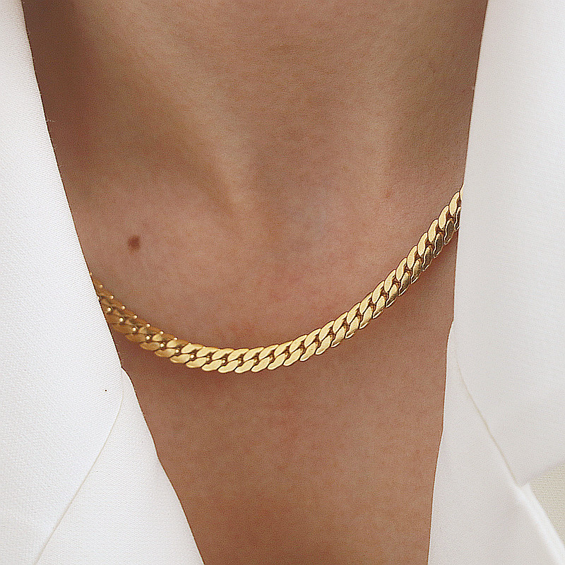 Au750 Genuine Gold 18K24K Gold Value-Preserving Necklace for Men and Women, Niche Light Luxury Snake Bone Chain Necklace with Lifetime Warranty Au750 Genuine Gold 18K24K Gold Value-Preserving Necklace for Men and Women, Niche Light Luxury Snake Bone Chain Necklace with Lifetime Warranty
