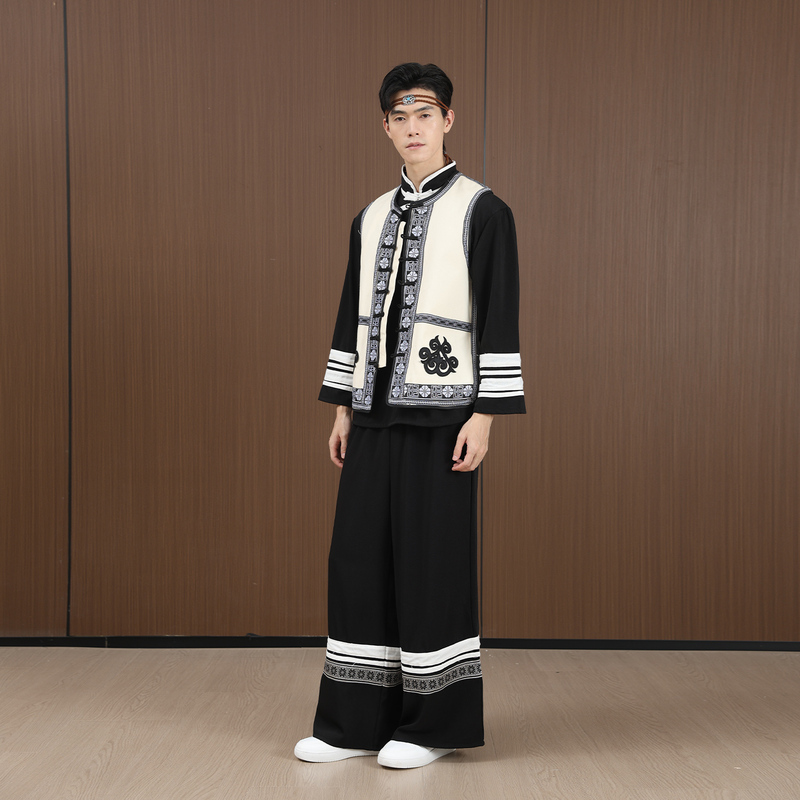 Yi Ethnic Minority Clothing, Men's Adult Performance Clothing, Embroidered Vest, Groomsmen's Daily Wear, Miao Ethnic Performance Suit Yi Ethnic Minority Clothing, Men's Adult Performance Clothing, Embroidered Vest, Groomsmen's Daily Wear, Miao Ethnic Performance Suit