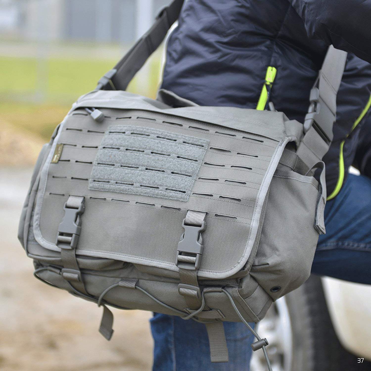 (DA RAID)Large MESSENGER SATCHEL DirectAction MESSENGER BAG Outdoor Khaodora