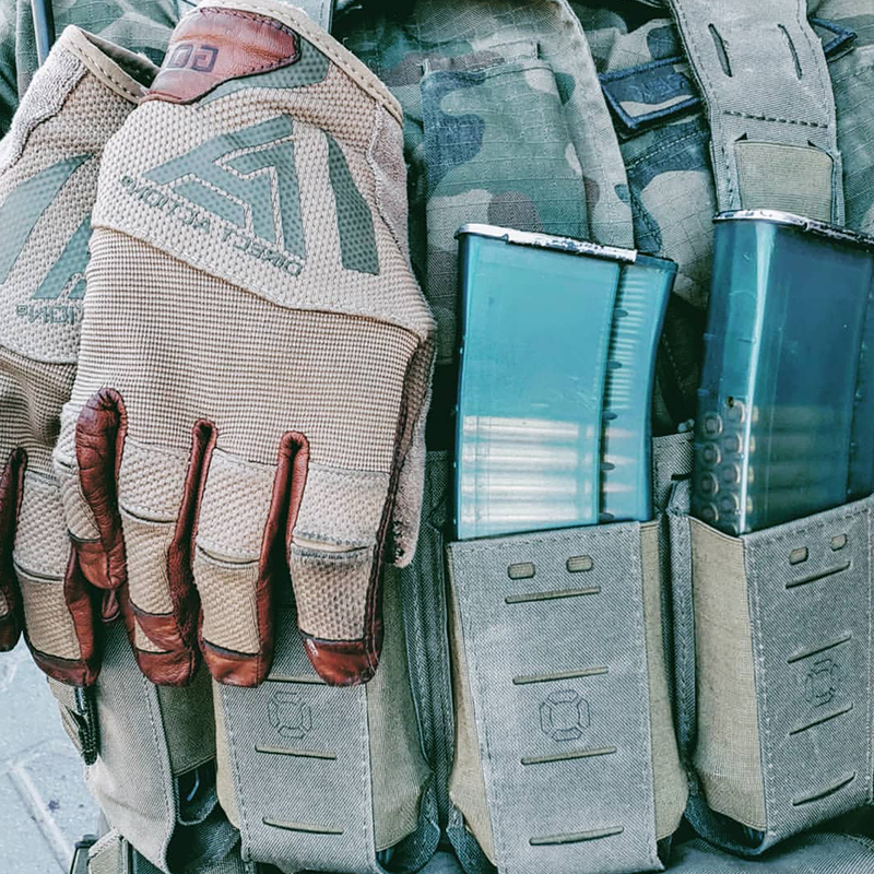 (Operation DA Strike) DA heavy-duty leather gloves full finger outdoor military fans anti-slip sports portable SF