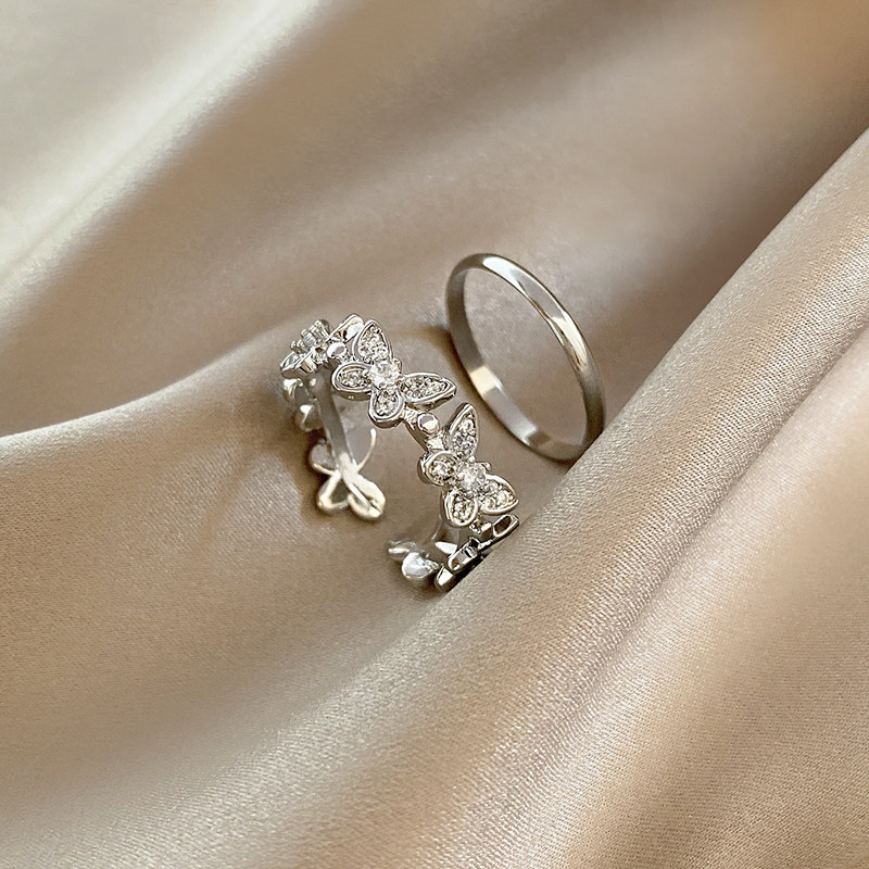 Outlets Clearing and withdrawing the cabinet to pick up 18K golden butterfly ring ring combined outlets female accessories