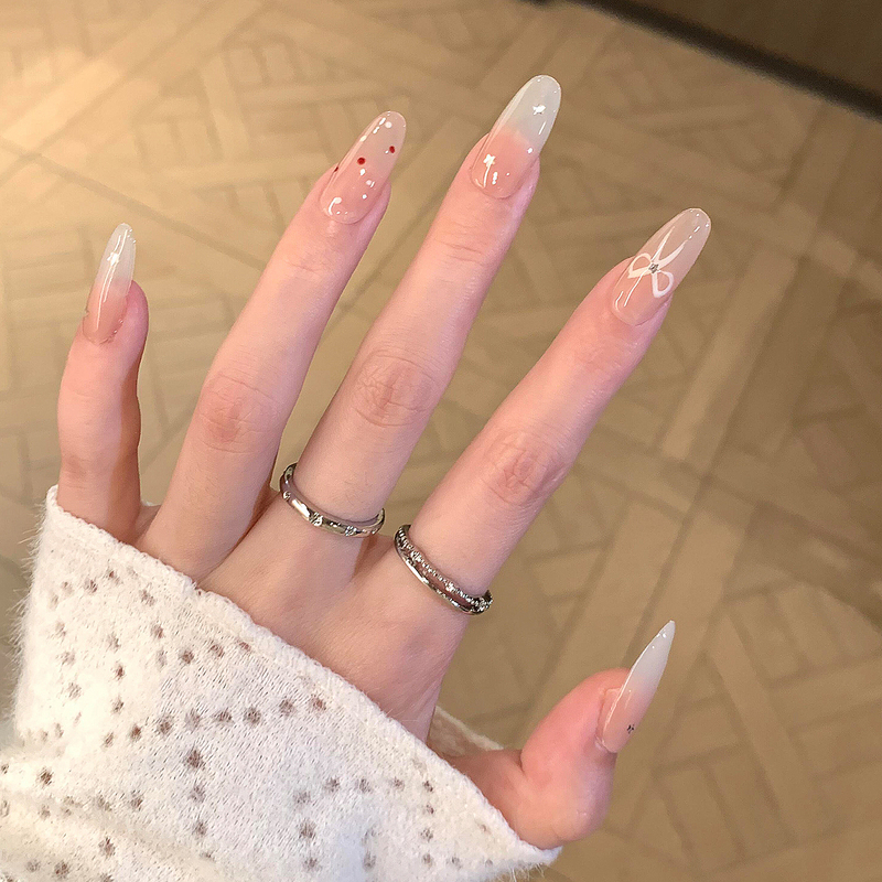 Simple and Stylish Milky White Gradient Bowknot Manicure, Pure Handmade Wearable Nails That Enhance Complexion and Add Elegance, Removable Fake Nail Pieces