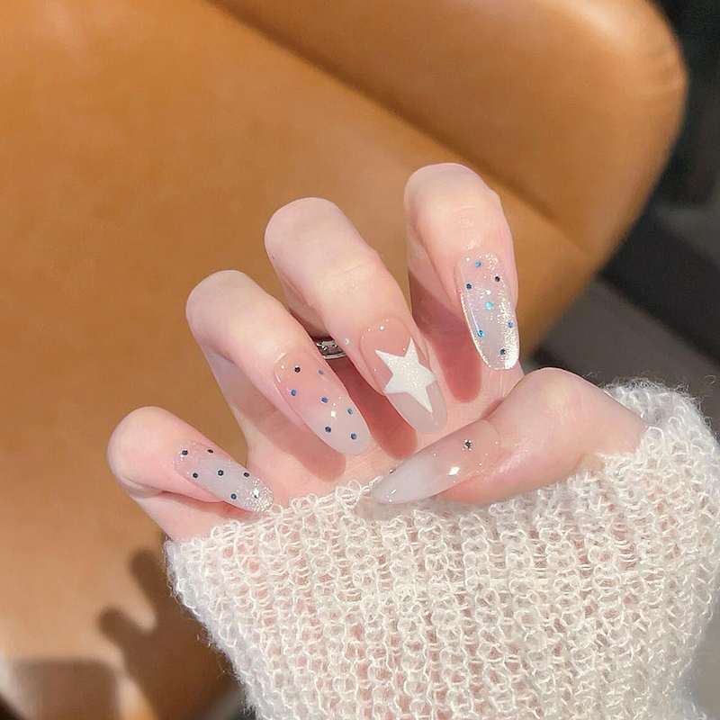 Summer Cool Feeling Glacier Blue Gradient Polka Dot Glitter Nail Art Pure Handmade Wearable Nails That Enhance Complexion Finished Nail Pieces