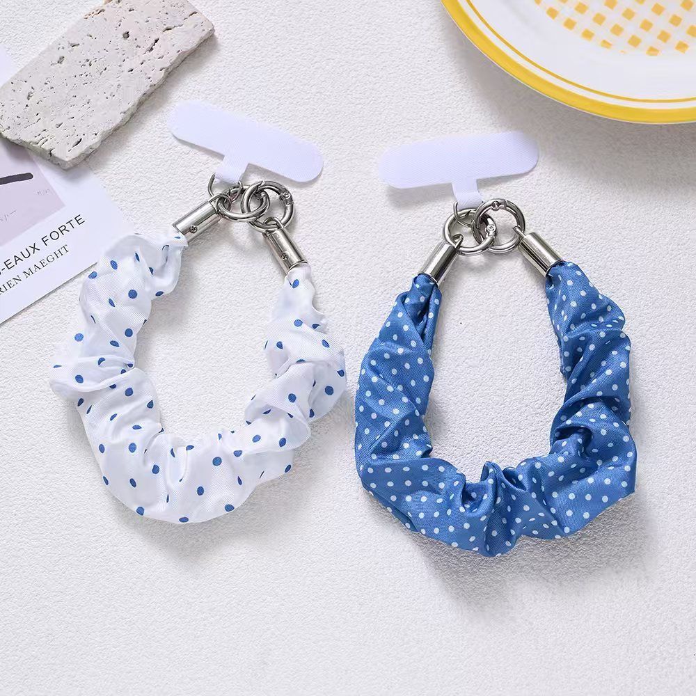 Polka Dot Mobile Phone Lanyard Series: High-End Fashion Polka Dot Mobile Phone Chain, Short Handmade Mobile Phone Wristband