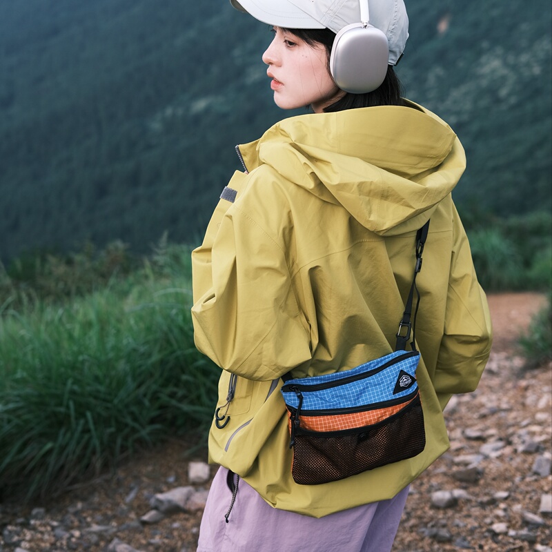 Oce Gear Outdoor Lightweight Crossbody Bag Mountain-Style Ultra-Thin Small Shoulder Bag Mobile Phone Passport Carry-On Storage Bag