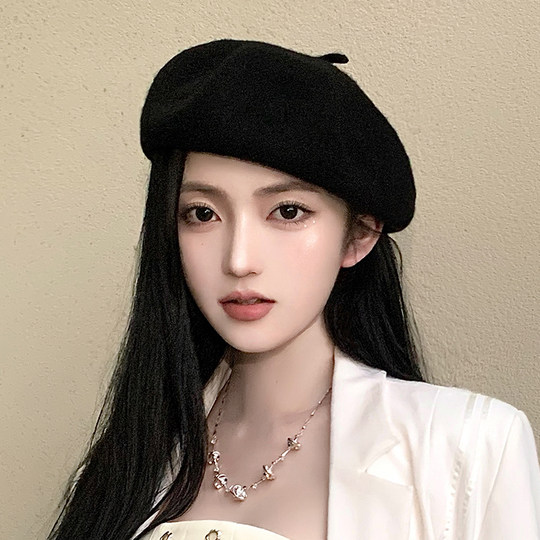 Woolen beret women's autumn and winter black all-match painter's hat face-showing small wool temperament retro bud hat