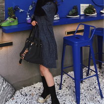 Klein Blue Foreground Chair Bar Chair Metal Backrest High Footstool Creative Iron Art Bar Chair Light Luxury Front Desk Chair