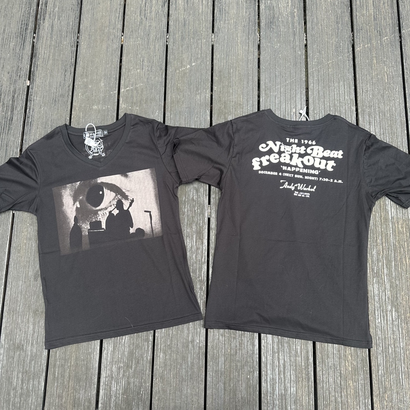 Exclusive on the Market—In Stock Hysteric Glamour Quiet Eye Black Short-Sleeve Shirt Exclusive on the Market—In Stock Hysteric Glamour Quiet Eye Black Short-Sleeve Shirt