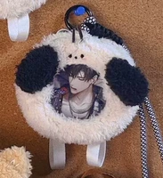 Намерение золото и черный тупой щенок