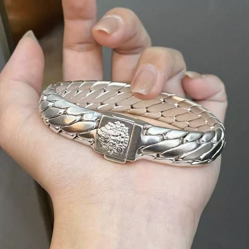 New Yellow God of Wealth Three-Horse Whip Bracelet with a High-End Feel, Domineering and Light Luxury, a Gift for Husband, Silver Men's Bracelet