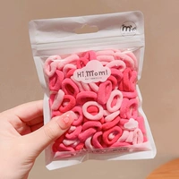 Круг розового полотенца 100