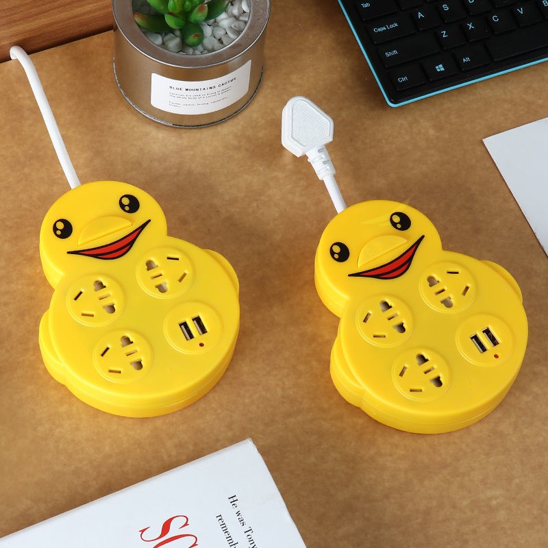 Bull creative multifunctional duckling plug-in socket with 2USB charging interface plug-in wiring