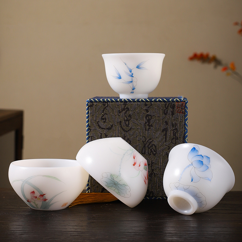 High-end Ice Seed Small Tea Cup Goat Fat Jade Vegetarian Fever Hand Painted Master Cup Guo Zhibao Handmade Single Cup Korn Tea Gift Cup-Taobao