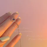 Крутая сладкая девочка весна и лето сияющие белые подруги