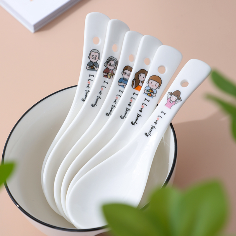 Cartoon cute household children's parent-child rice spoon family special ceramic spoon to distinguish a family of three and four spoons