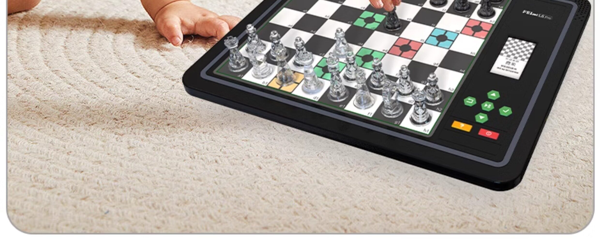Шахматы 费米智能国际象棋ai人机对战对弈儿童自动便携机器人下棋电子棋盘 Fermi