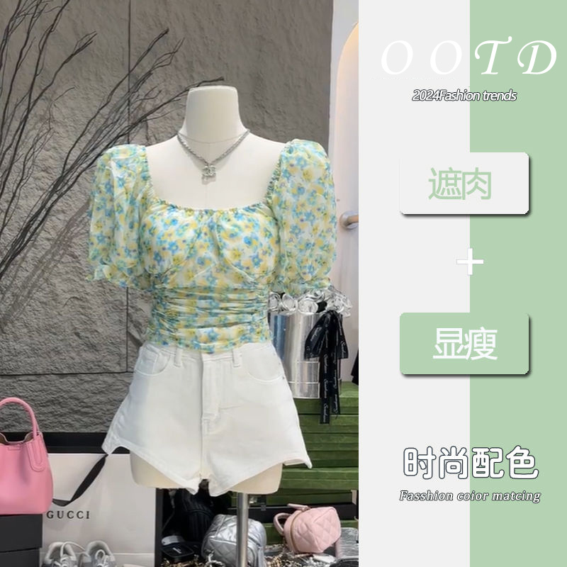 Summer Outfit Set 2024 New Style for Plus-Size Women Dopamine Square-Neck Puff Sleeve Top and Wide-Leg Shorts Two-Piece Set
