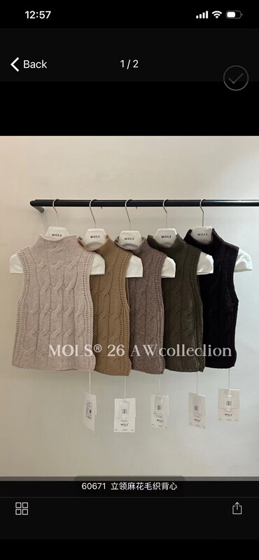Thirteen Rows Mols Genuine Stand-Up Collar Cable Knit Vest, New Autumn Style, Lazy and High-End Feel, Slim-Fit Short Sweater