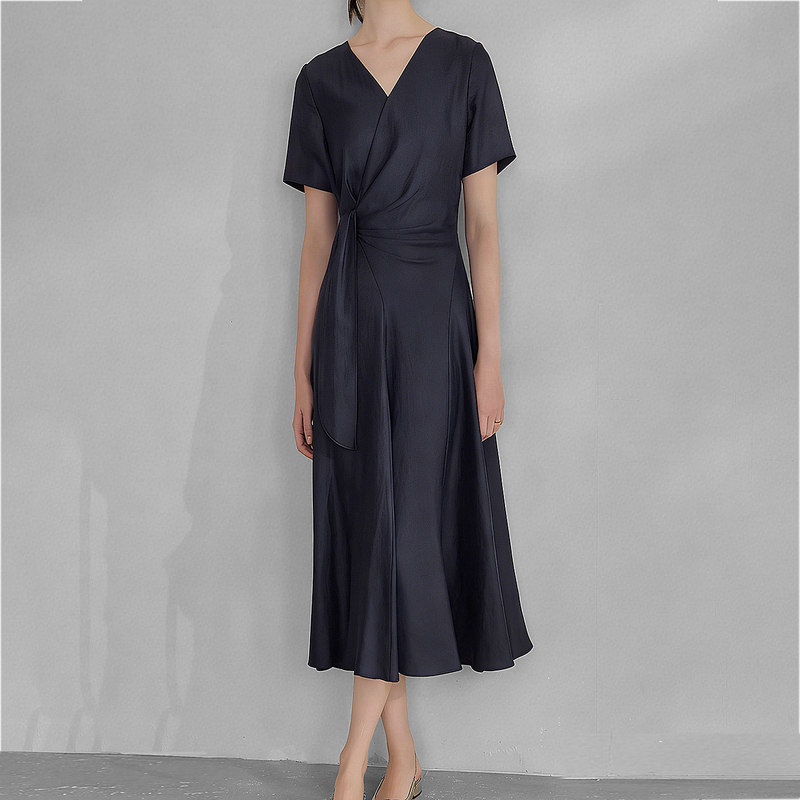 Mapping Hong Kong High-End Elegant Pleated Waist-Cinching V-Neck Dress for Work, Navy Blue Flared Mid-Length Dress