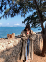 Design Sense Windcoat Jacket Woman Little Guy 2022 New Early Spring Korean Wind Chic Double Platoon Button in Long Big Clothes