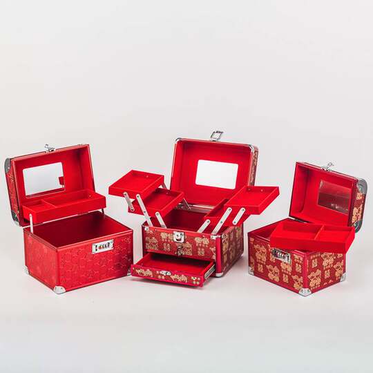 Bride's Dowry, Betrothal Gift, Storage Box, Betrothal Gold Box, Password Box, Red Three-Hardware Wedding Jewelry Box