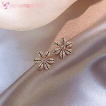 S95 Flowers Silver Needle Korea Earrings Lobe small ear 2 nail minimalist about temperament FSN2 woman 021 new tide net red ear pendant small