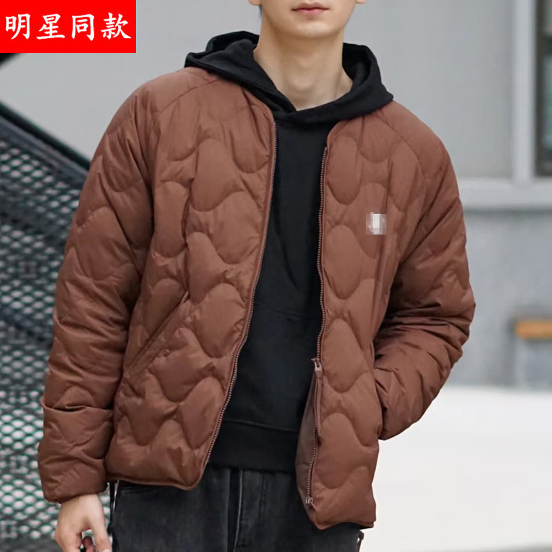 【Correct Version】Yu Hewei's Same Style Five-Stripe Lightweight down Jacket for Men and Women, Winter Couple's Trendy Brand Coat 【Correct Version】Yu Hewei's Same Style Five-Stripe Lightweight down Jacket for Men and Women, Winter Couple's Trendy Brand Coat