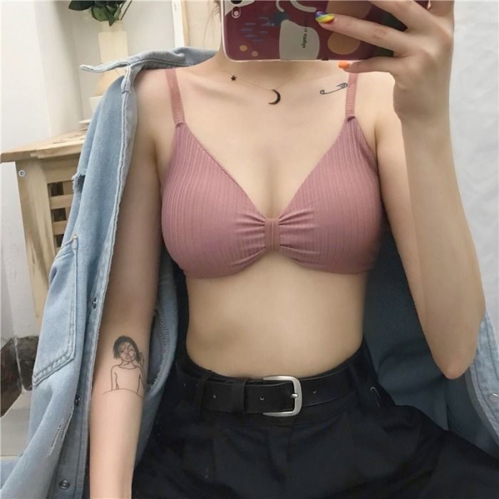 Ice silk underwear female student Korean version anti-sagging tube top small chest gathered special beautiful back girl bra without steel ring