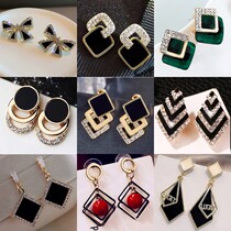 Early Spring Earrings Senior Sensation Light Lavish Fit Round Face Small Crowdtemperament Earrings 2022 New Wave Spring New web