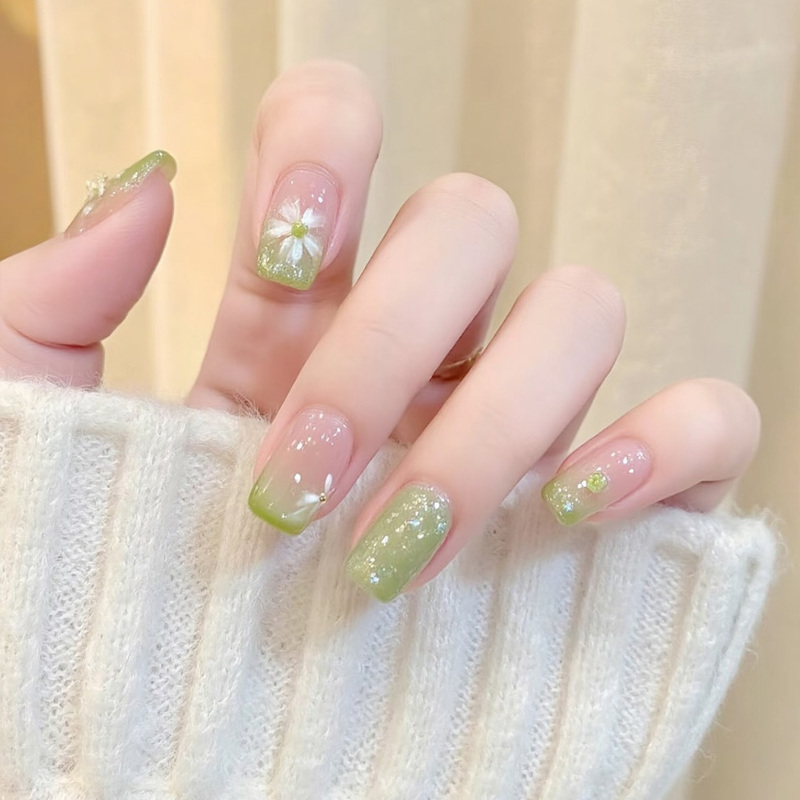 Handmade Wearable Nails, Summer Hot Item, Gradient Green Floral Manicure, High-End Feel, 2026 New Fake Nail Patches Handmade Wearable Nails, Summer Hot Item, Gradient Green Floral Manicure, High-End Feel, 2026 New Fake Nail Patches