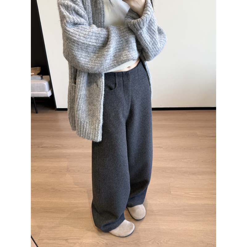 Awencoat Elegant Old Money Style Sheep Wool Curved Leg-Shaping Casual Pants with Drape Effect, Long Wide-Leg Pants Awencoat Elegant Old Money Style Sheep Wool Curved Leg-Shaping Casual Pants with Drape Effect, Long Wide-Leg Pants
