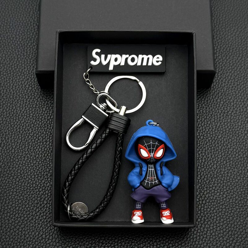 Spider-Man Keychain Avengers Pendant Cartoon Car Keychain Men and Women Couple Gift Backpack Pendant