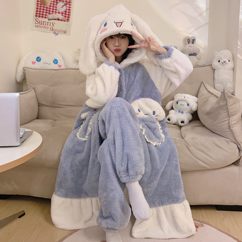 Pajamas for Women in Autumn and Winter, Coral Velvet Fleece-Lined and Thickeneded Flannel Pajamas, Cute Puppy Mid-Length Home Wear Set
