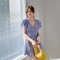 The female congregation female shows lean swimsuit belly new swimsuit hot spring conservative dress swimsuit 2022 gathers the chest fairy van