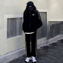 Online Red Fried Street Sportswear Suit Women Spring Students Big Code Loose Korean version Fashion foreign air casual Two sets running