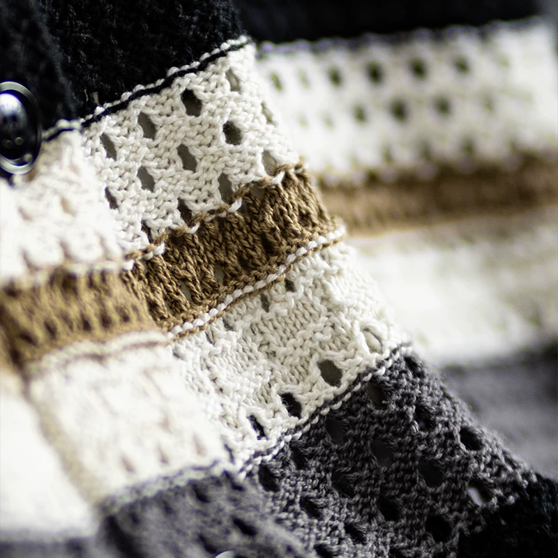 古叔的着 Thin retro knitted shirt