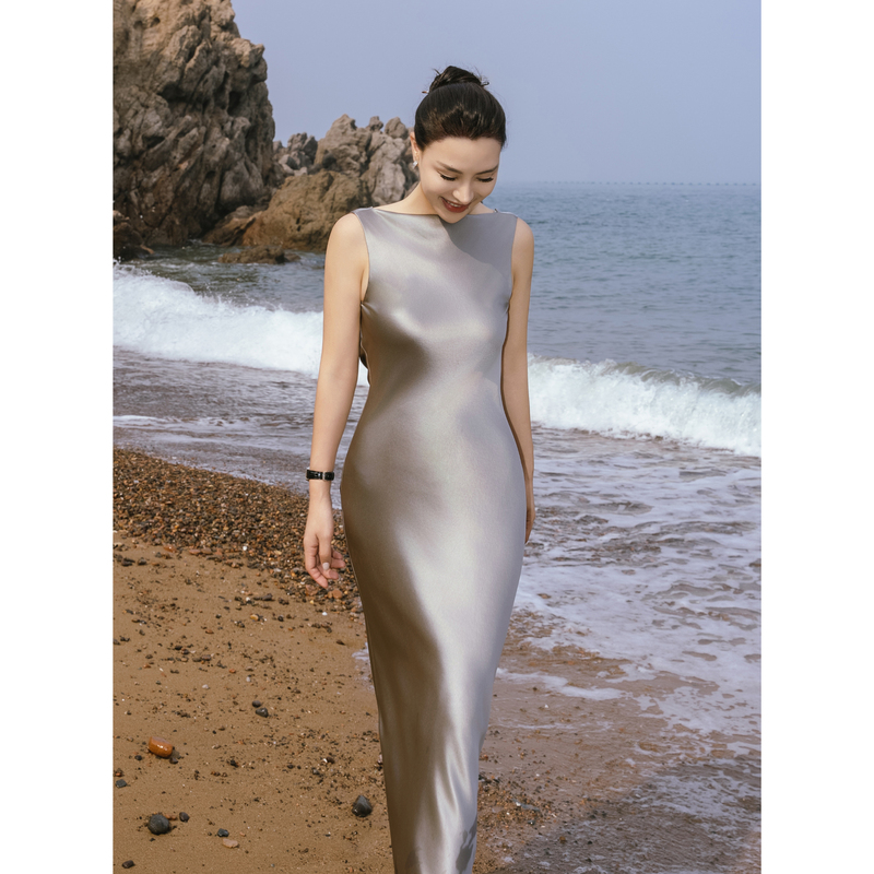 [Rest of the Books] "Reinventing the Classic: Sleeveless Backless Dress/Light Formal Dress Y303669】