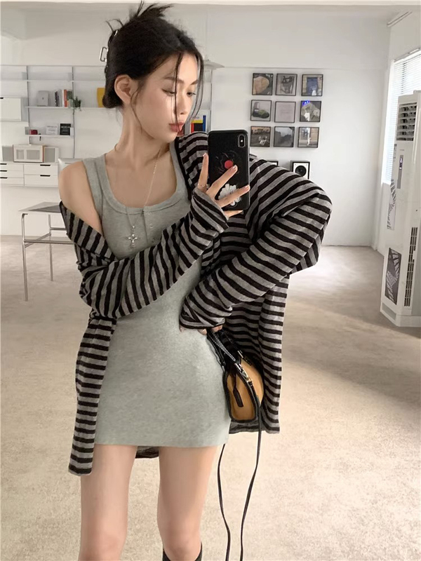 Pure Desire Style Half-Open Collar Ribbed Cotton Sleeveless Dress for Women, Gray Vest Short Skirt, Sun Protection Mid-Length Cardigan Jacket