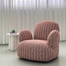 Мягкое кресло