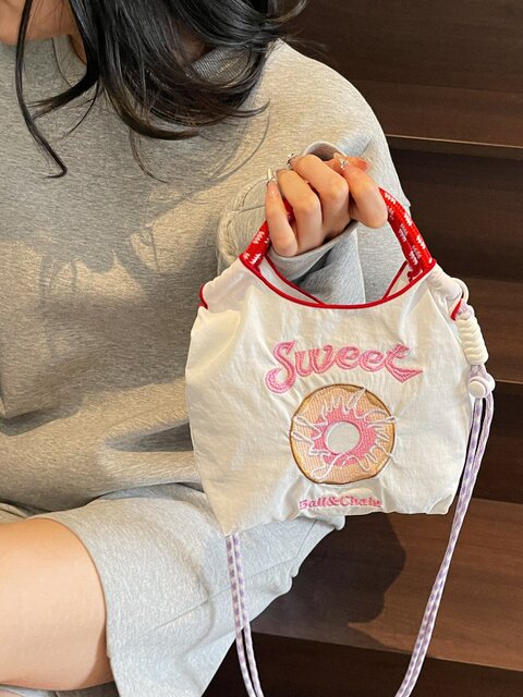 Embroidered Canvas Bag, Fashionable Mini Tote Bag, Eco-Friendly Bag, Donut Crossbody Phone Bag, Japanese Style Color-Blocking Commuter Bag