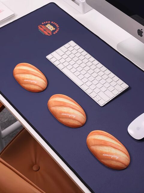 Bread-Shaped Wrist Rest for Girls, Wrist Pad, Mouse Wrist Rest, Silicone Non-Slip Keyboard Wrist Rest, Palm Rest, Cute for Girls