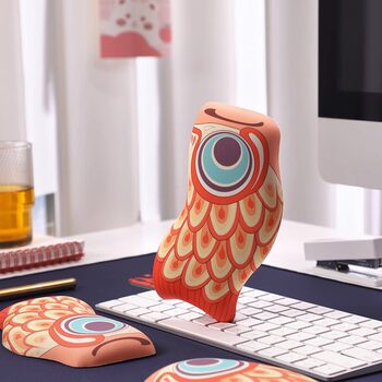 Koi Fish Decompression Mouse Pad Wrist Rest Cute Office Desktop Mouse Wrist Rest Wrist Support Hand Rest Pillow