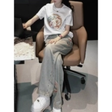 Футболка, джинсы, штаны, летний комплект, короткий рукав, подходит для подростков, 2025 года, простой и элегантный дизайн, с вышивкой