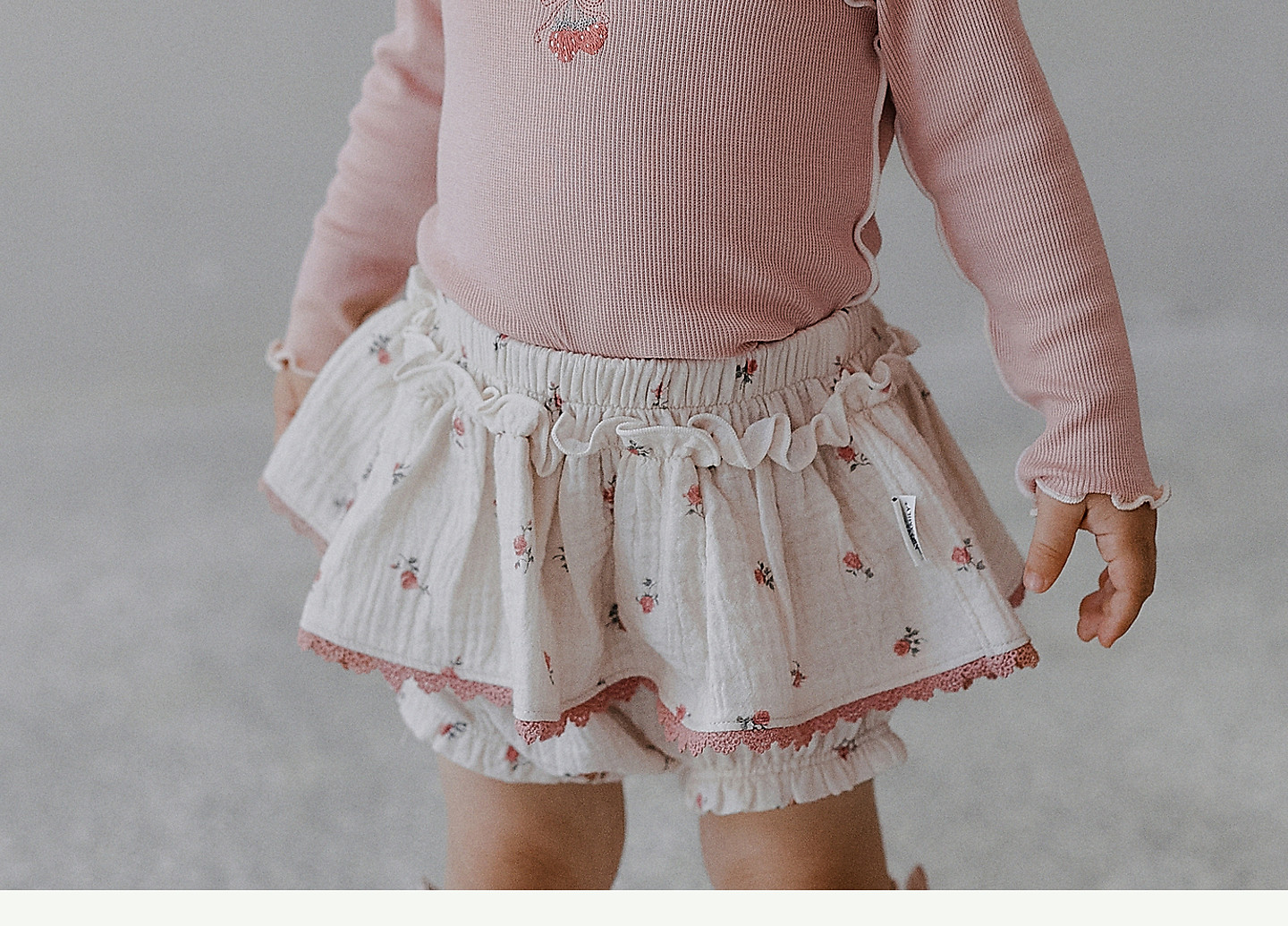 【新品】OAK FAMILY女童长袖t恤儿童打底衫秋装圆领纯色上衣 — 25