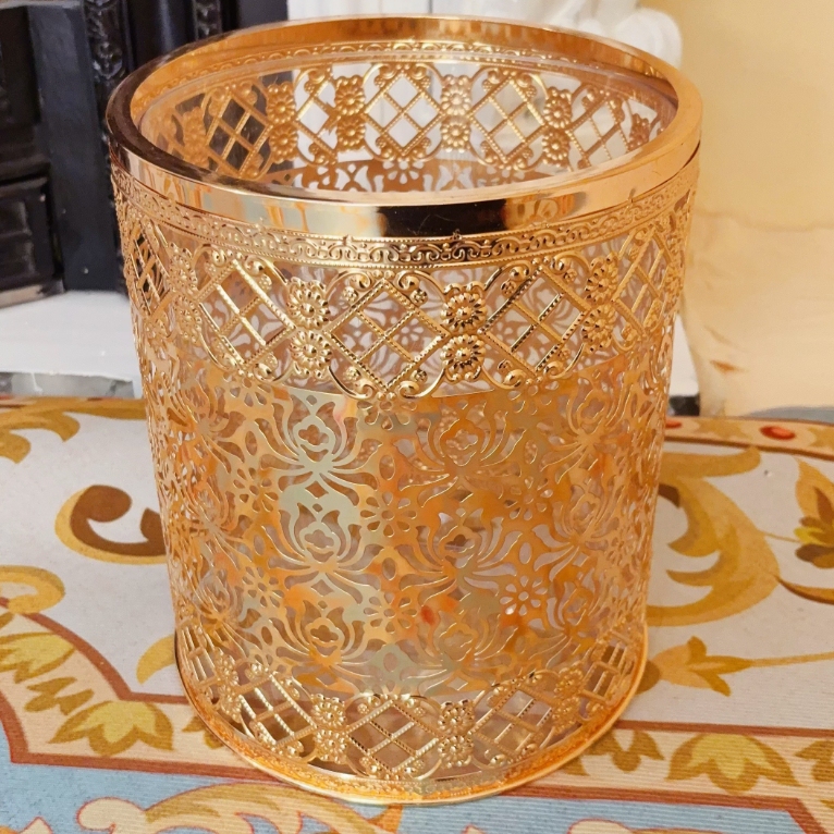 Light Luxury Trash Can, Gold Metal, Large Capacity, High Aesthetic Value, New European Style, Simple Living Room Transparent Trash Can